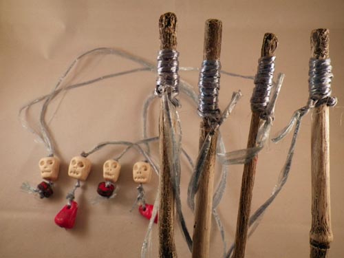 four used magnetic rods for hook the duck