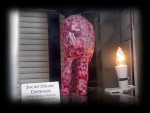 Short Straw dispenser